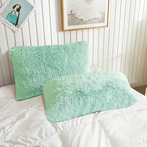CottonFry Pack of 2 Luxury Fur Shaggy Fluffy Throw Pillow Covers Set Soft Deluxe Decorative Plush Fleece Pillowcases for Cushion Couch Sofa Bedroom Home
