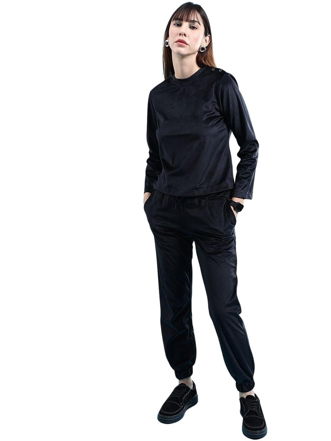 Freehand by The Indian Garage Co Women Regular and Slim Casual Solid Round Neck Top and Pant Co-ords Set