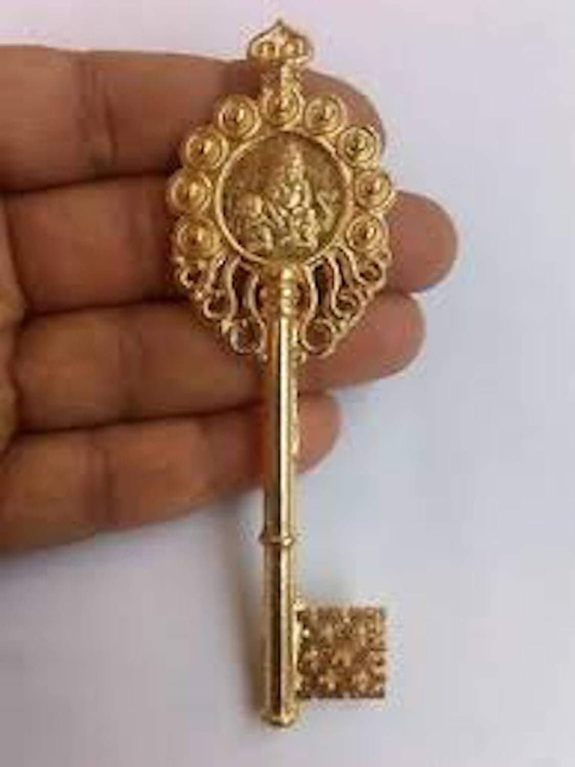 ishaSpirituals Kuber Kunji Key for Money and Prosperity Brass Vastu Fengshui Original