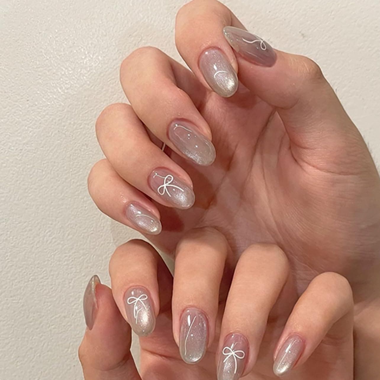 Kriga 24 Reusable Artificial Fake Nail Set| Silver With White Bow Design Glossy Nails| Lightweight & Long Lasting| Quick Fix For Festivals & Special Occasions