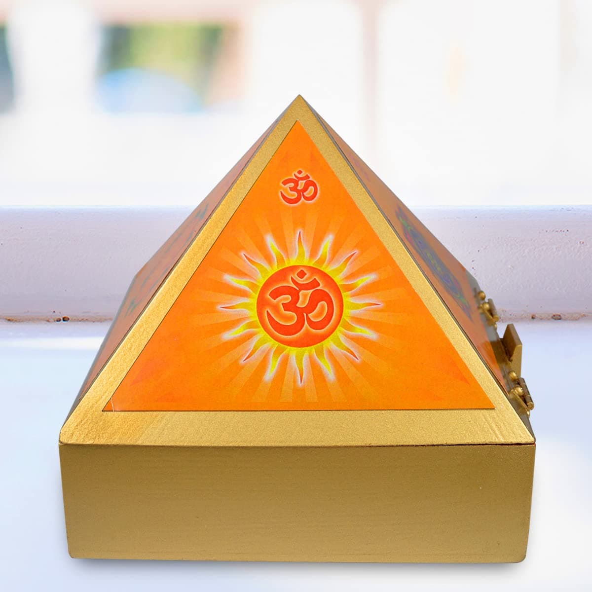 Crystu Om Wooden Pyramid Wish Box Reiki Crystal Grid Box Size 10.1 cm (4 inch) for Reiki Wish Healing and Crystal Healing Wish Box