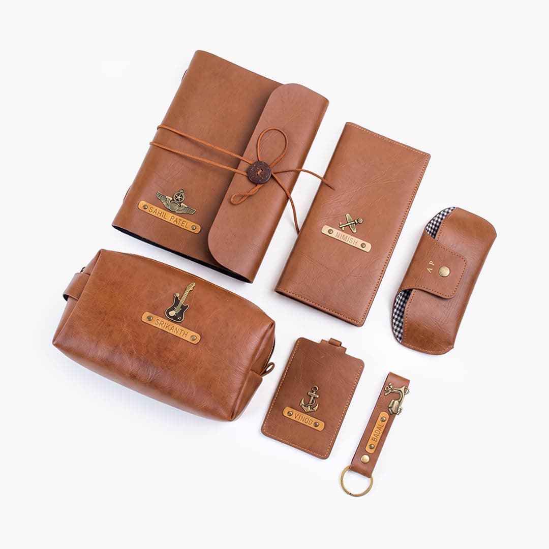 The Messy Corner Personalised Gift Hamper for Men & Women | Custom Name Charm Set with Keychain, Diary, Pouch, Travel Wallet, Eyewear Case & Luggage Tag | Premium Tan Gift Set