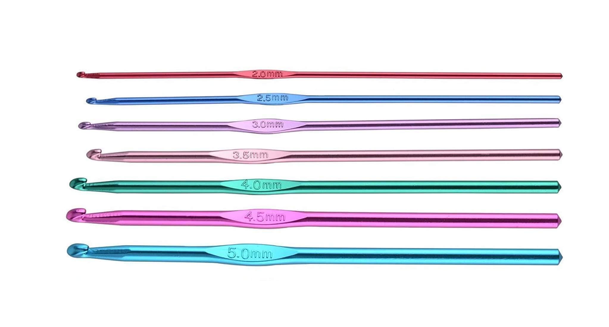 VARDHMAN Hard-Anodized Aluminum Crochet Hooks Needle 2.0 to 5.0 for Sewing Craft Yarn Sweater Woollen Cloth (Multicolour) - Pack of 7