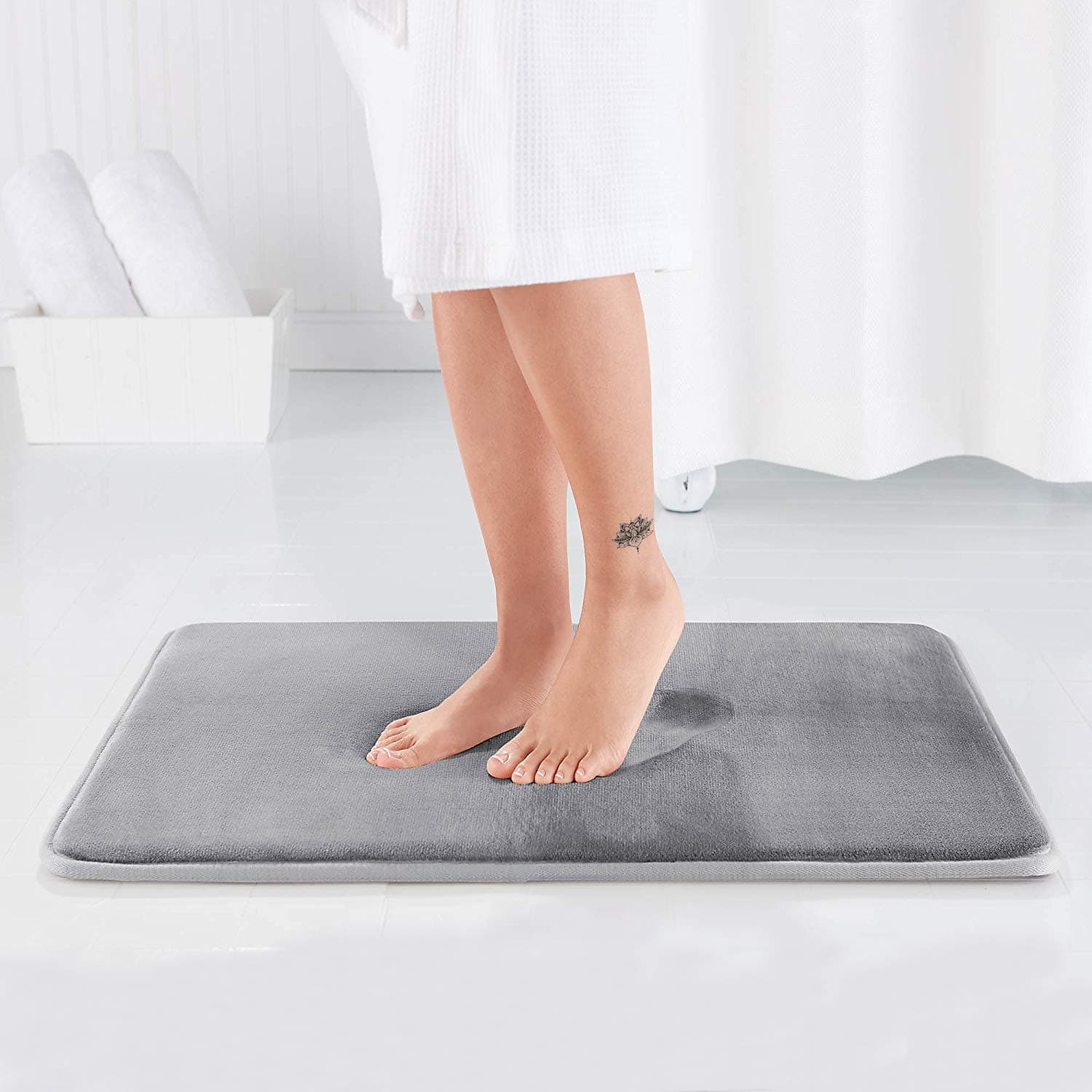 WPM'S Incredibly Soft and Absorbent Memory Foam Bath Mat, 17 By 24-inch (Grey) by WPM