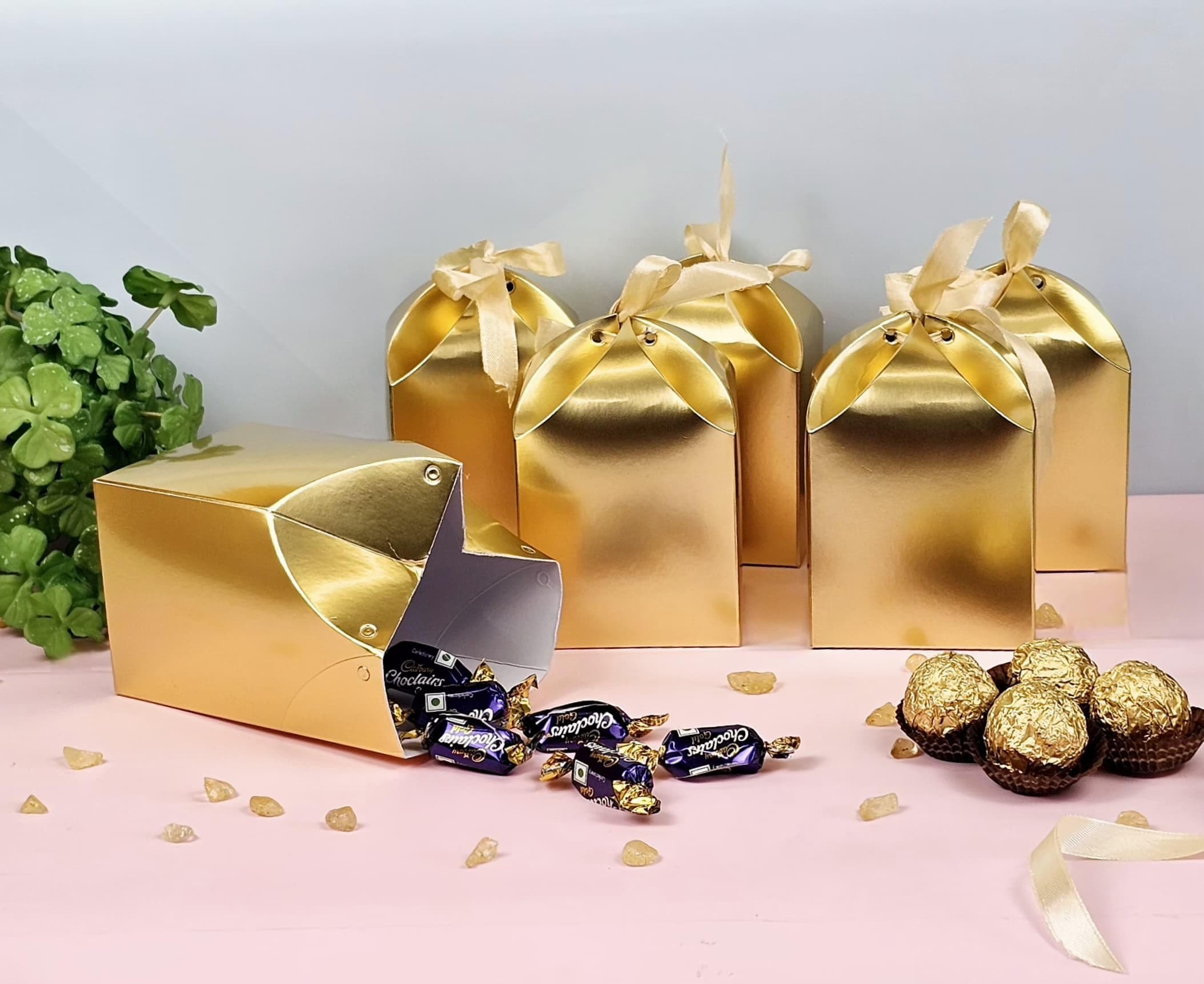 SATYAM KRAFT Pcs Multipurpose Decorative Paper Folding Storage Box with Ribbon for Wedding Gifts, Return Gifts, Birthday, Perfect for Packing Chocolates, Dry Fruits & Wedding Favors.(Golden)