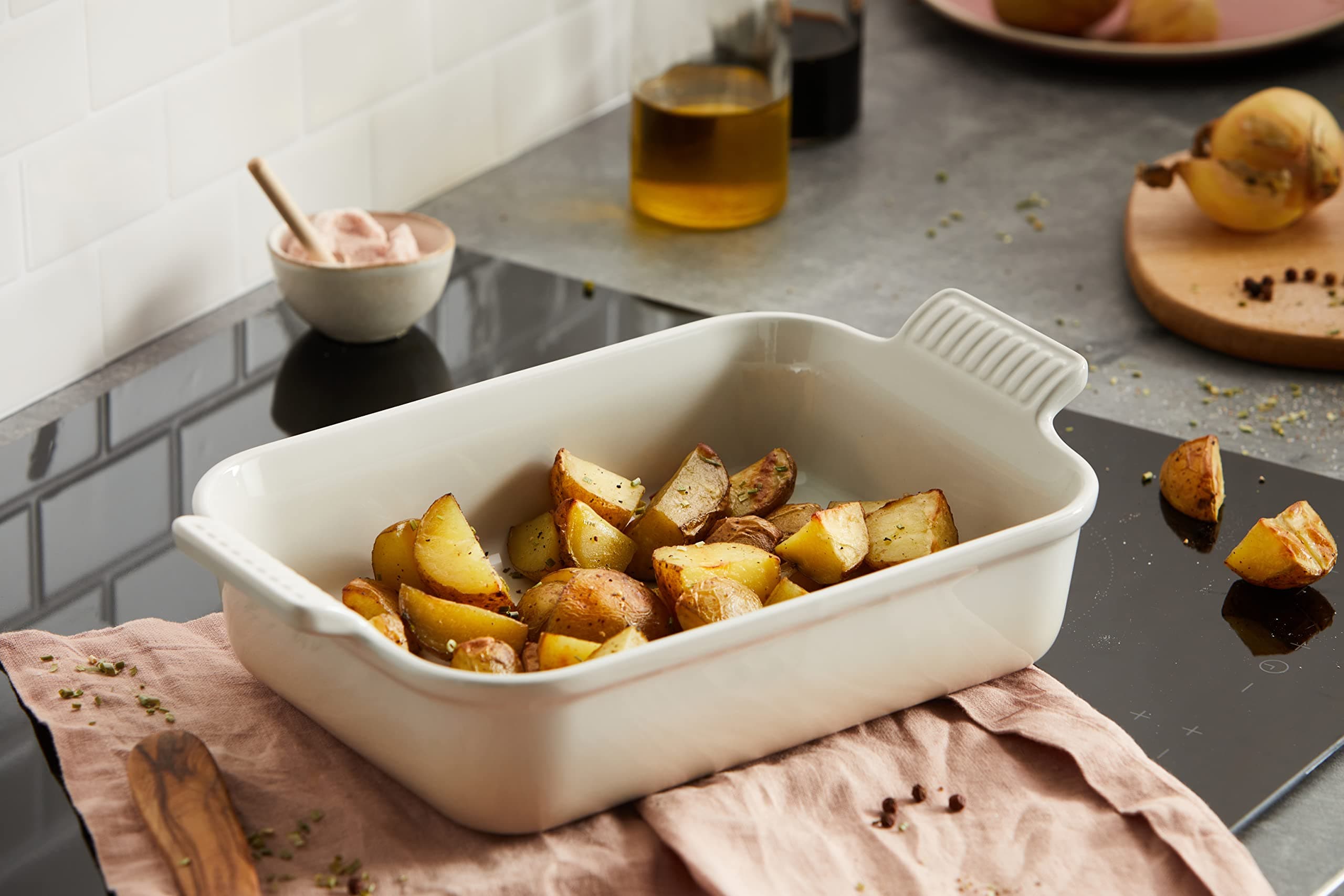 Le Creuset LC Deep Rectangular Dish 26 Cm- Meringue