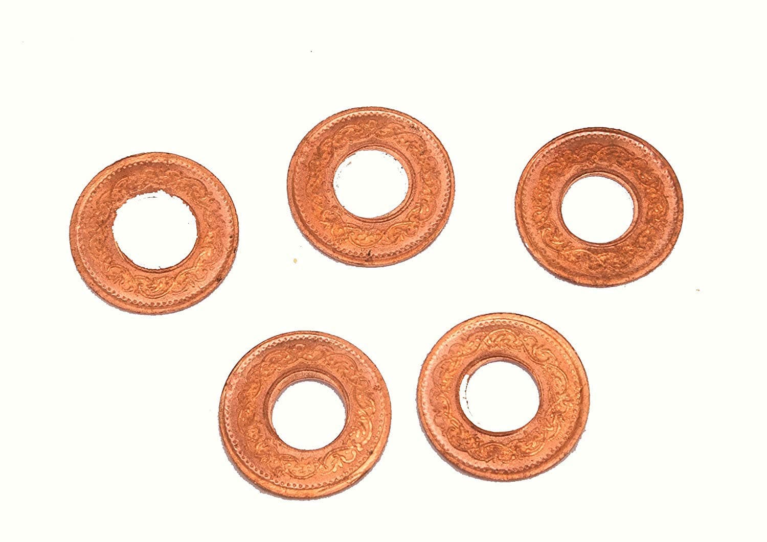 Devama The Divine™ Elegant 5 Copper Hole Coins with 5 Copper Coins for puja
