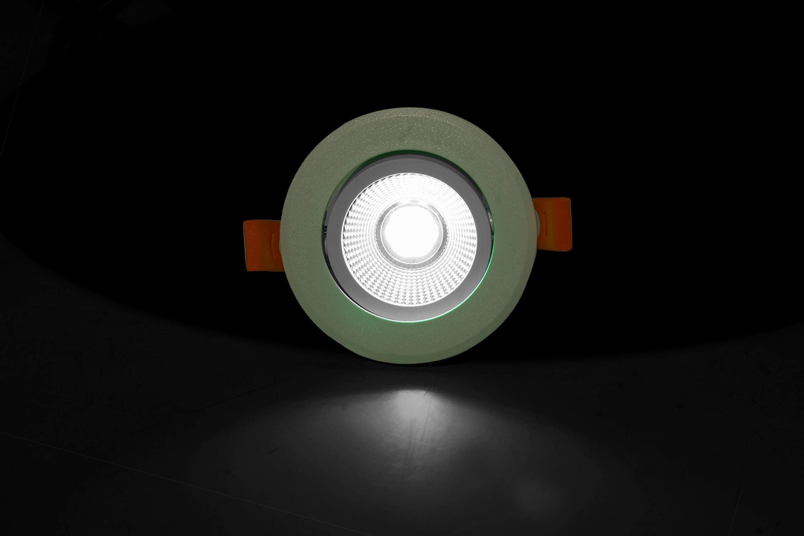 D'Mak 6 Watt Round LED COB Light for POP/Recessed Lighting (White, 1)