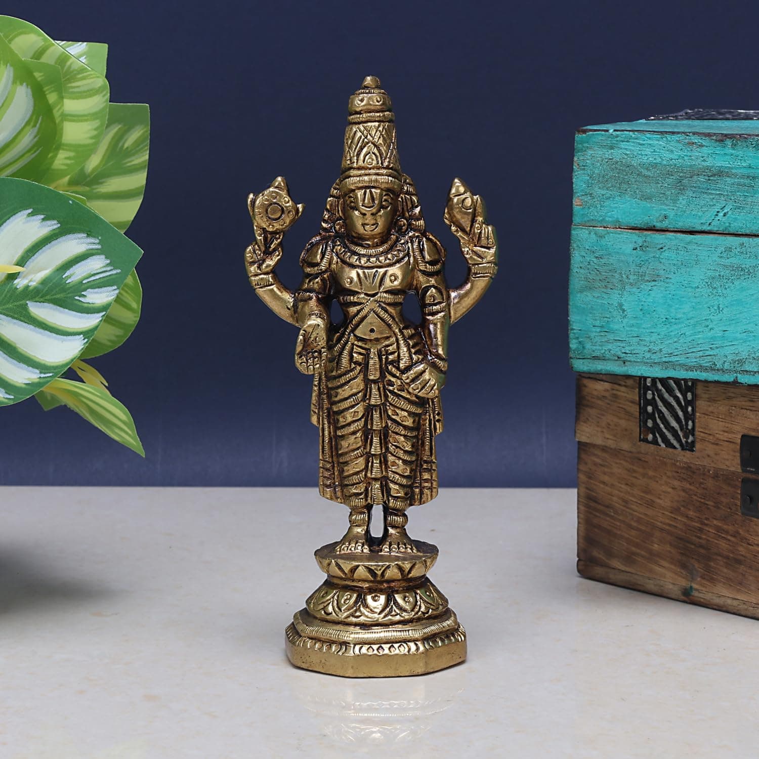 ARTVARKO Brass Tirupati Balaji Venkateshwara Murti Idol Statue Lord Srinivasa Pooja Home Office Temple Decor Gift 3.75 Inch, Religious