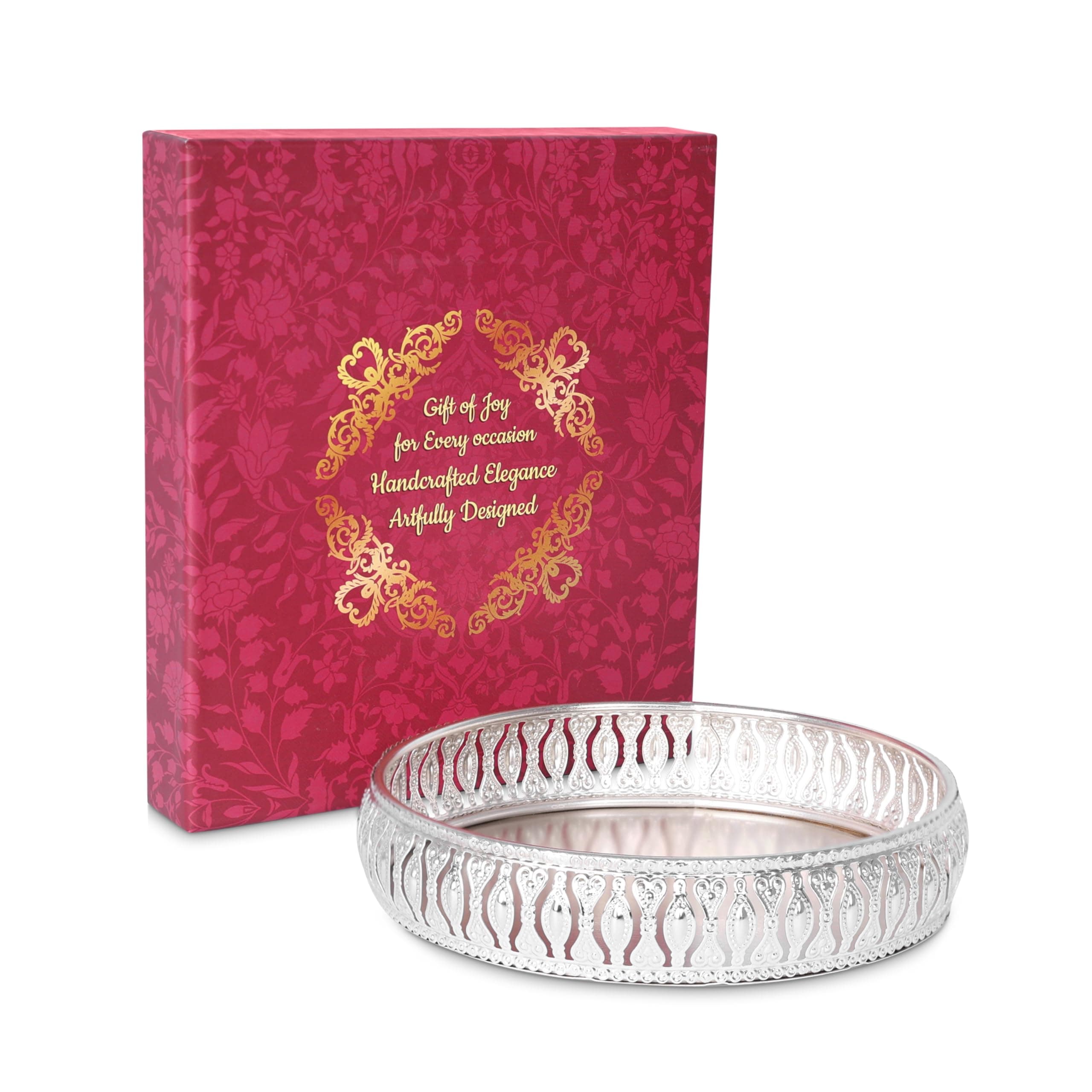 Design Decor Gallery Round German Silver Plated Tray| Round Decorative Tray |Best Gift for Pooja|Diwali | Anniversary | House Warming | Birthday (Pack of 1) 6 INCHES with Gift Box