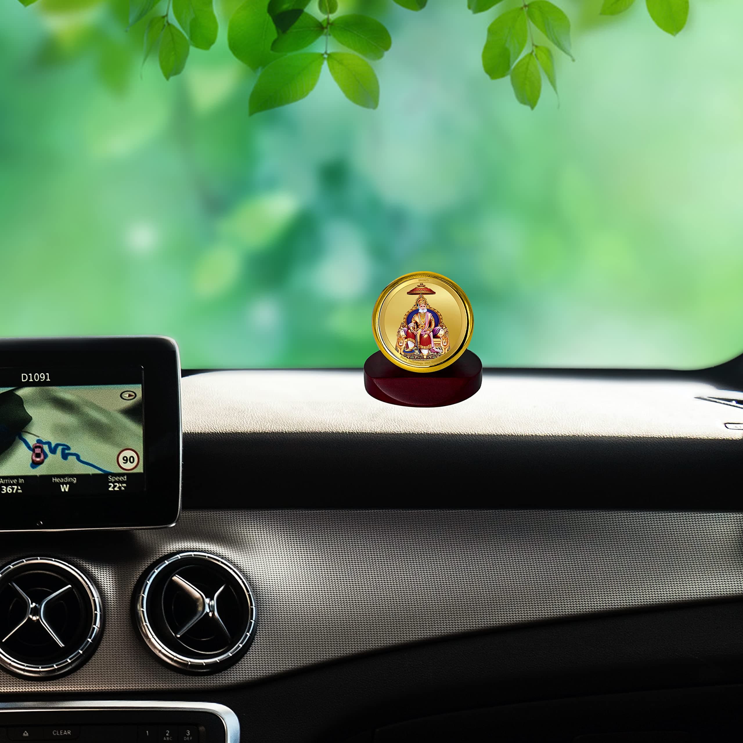 DIVINITI 24K Gold Plated Spiritual Car Dashboard Idol Frame | Premium Religious Car Accessory for Divine Blessings, Positivity & Protection | Luxury Devotional Gift for Car, Office & Home