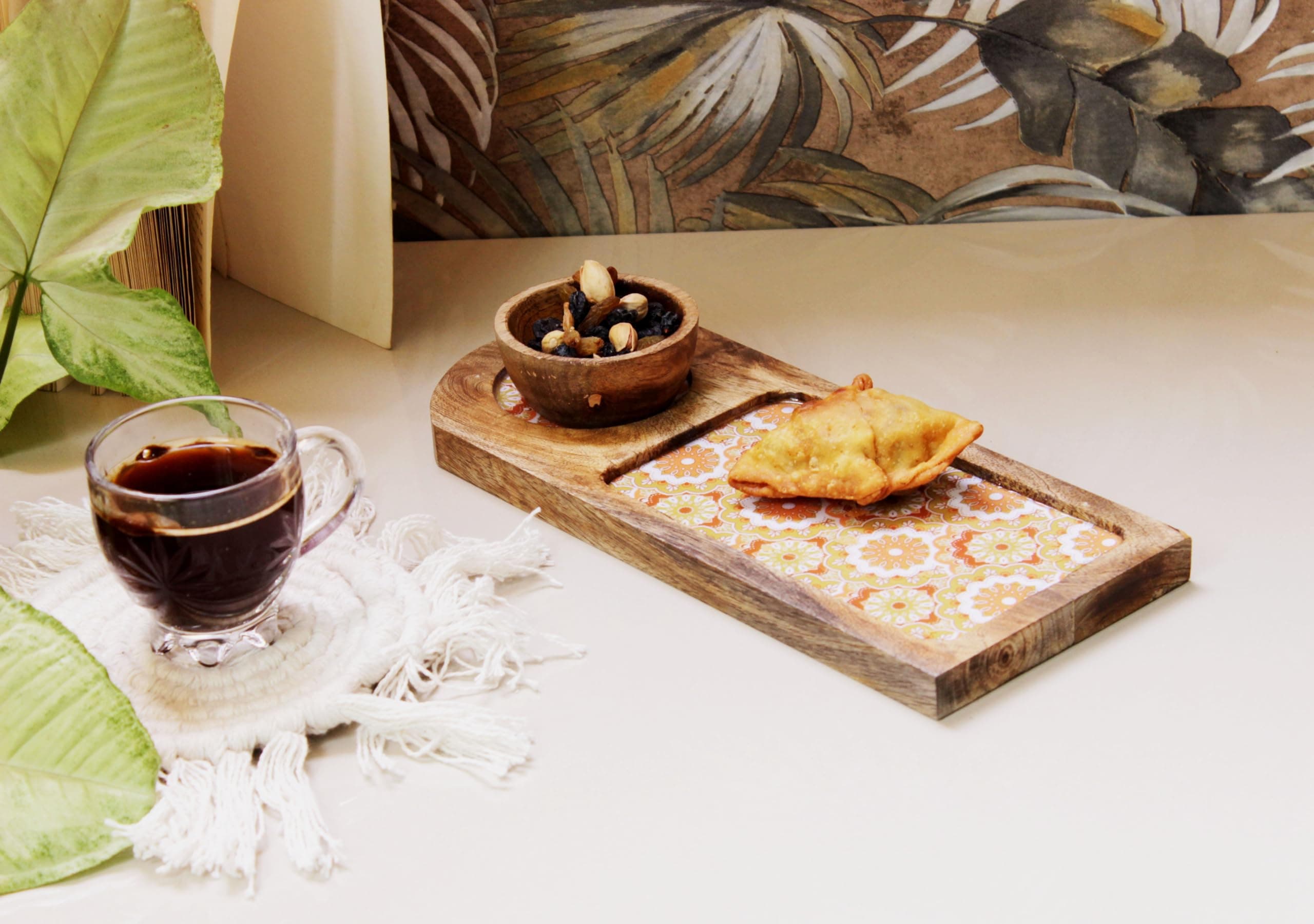 Monstera Hut ® Platter with Bowls, for French Fries | Serving Platter |Platters for Serving Snacks | Unbreakable Serving Dessert and Snacks Platter/Tray | Serving Tray