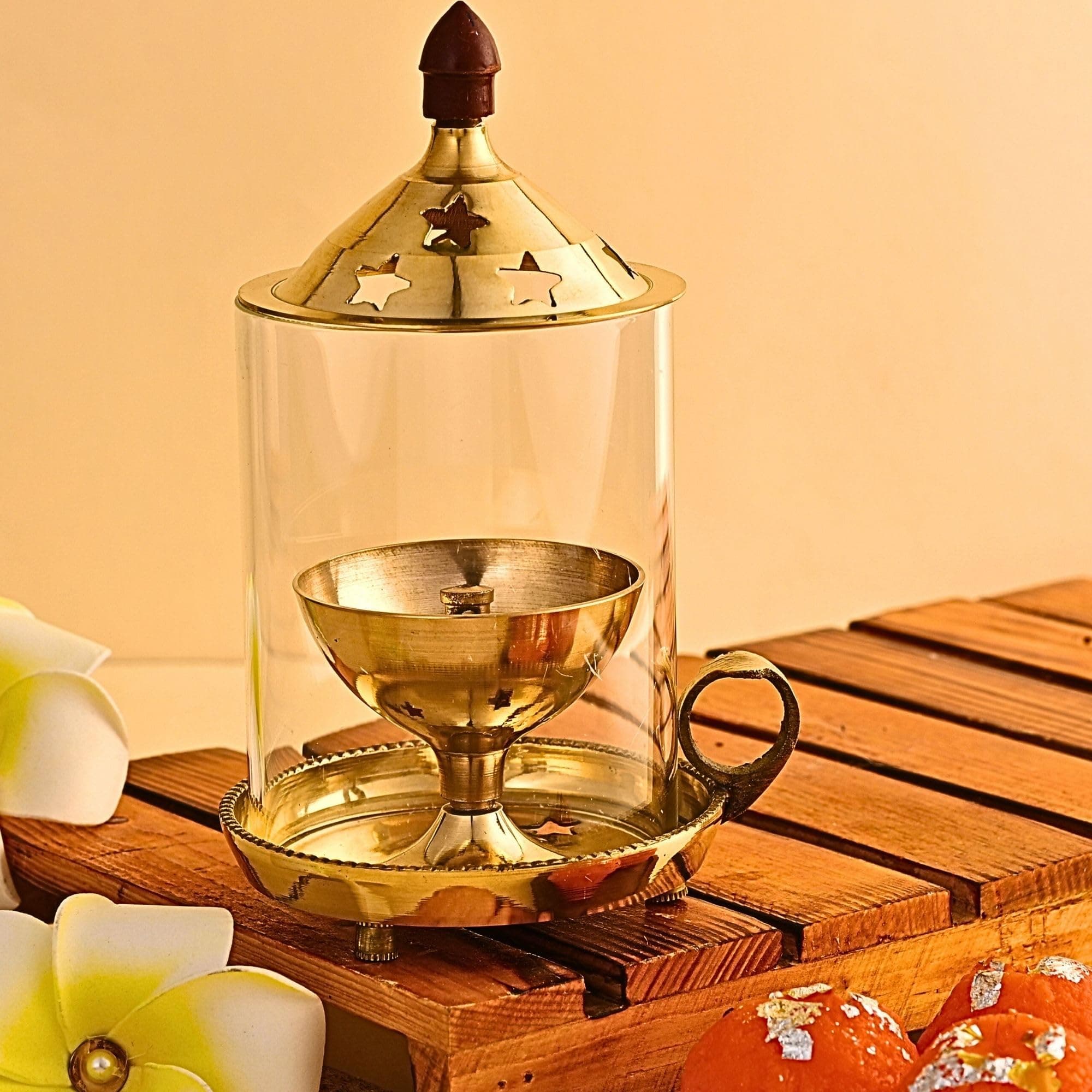 Ein Sof Large Size Gold Brass Akhand Diya for Puja with Glass Cover - 6.4 inches Big Size Borosilicate Glass Diya with Handle for Pooja, Gold Lid Lamp for Jyoti Lighting in Mandirs