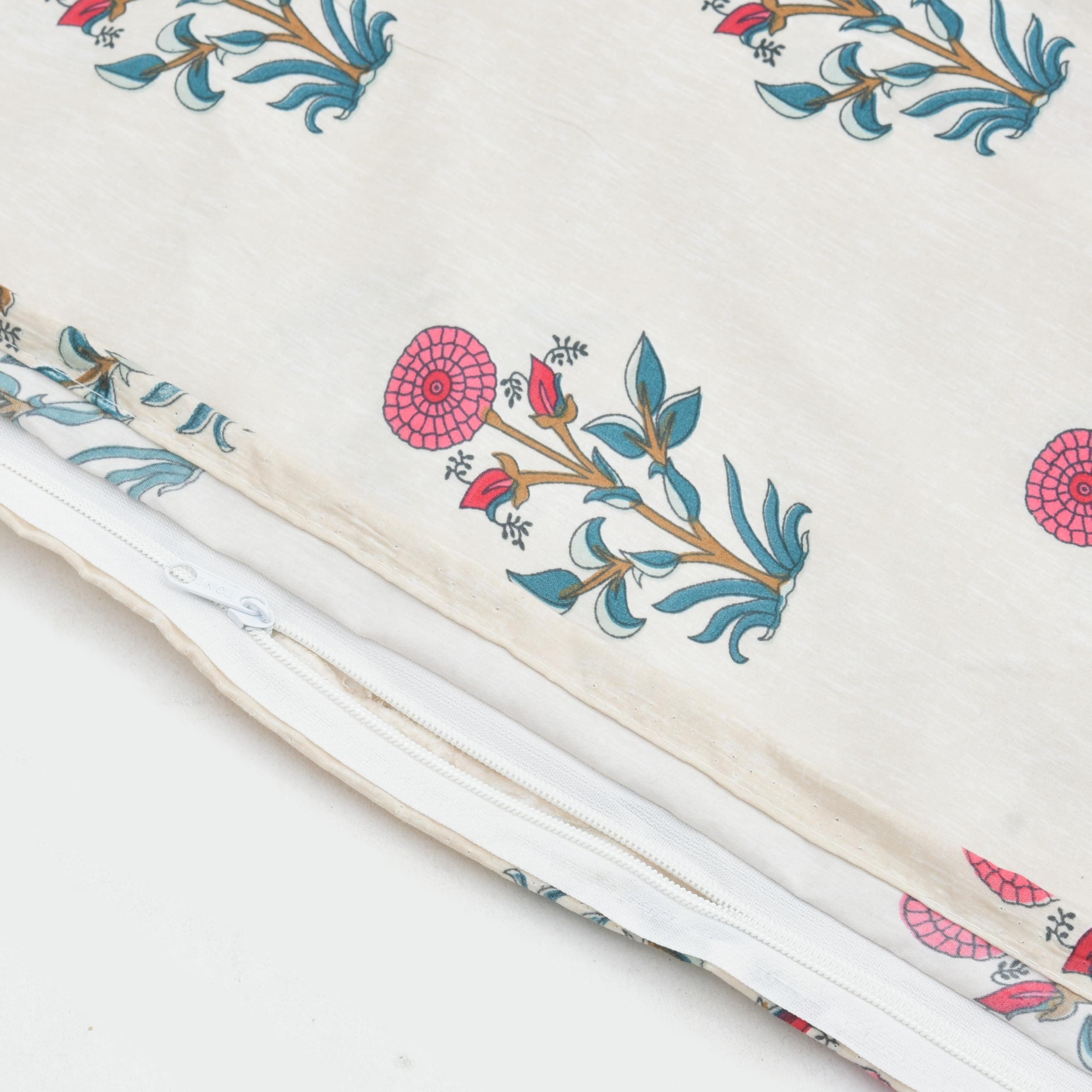 RRC Super Soft Microfiber Cotton Single Duvet Cover/Comforter Cover/Rajai Cover/Floral/Blanket Cover/Quilt Cover Size 60X90(Inches) 144TC Duvet Cover with Zipper with Four Corner Ties