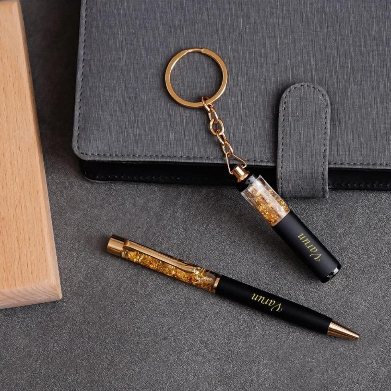 Personalized Keychain With Pen Gold,Custom Name Keychain,Engraved Keyring,Initial Keychain Anniversary Gift,Birthday Gift For All,Pen&Key Chain Gift Set For Gifting With Box,Name