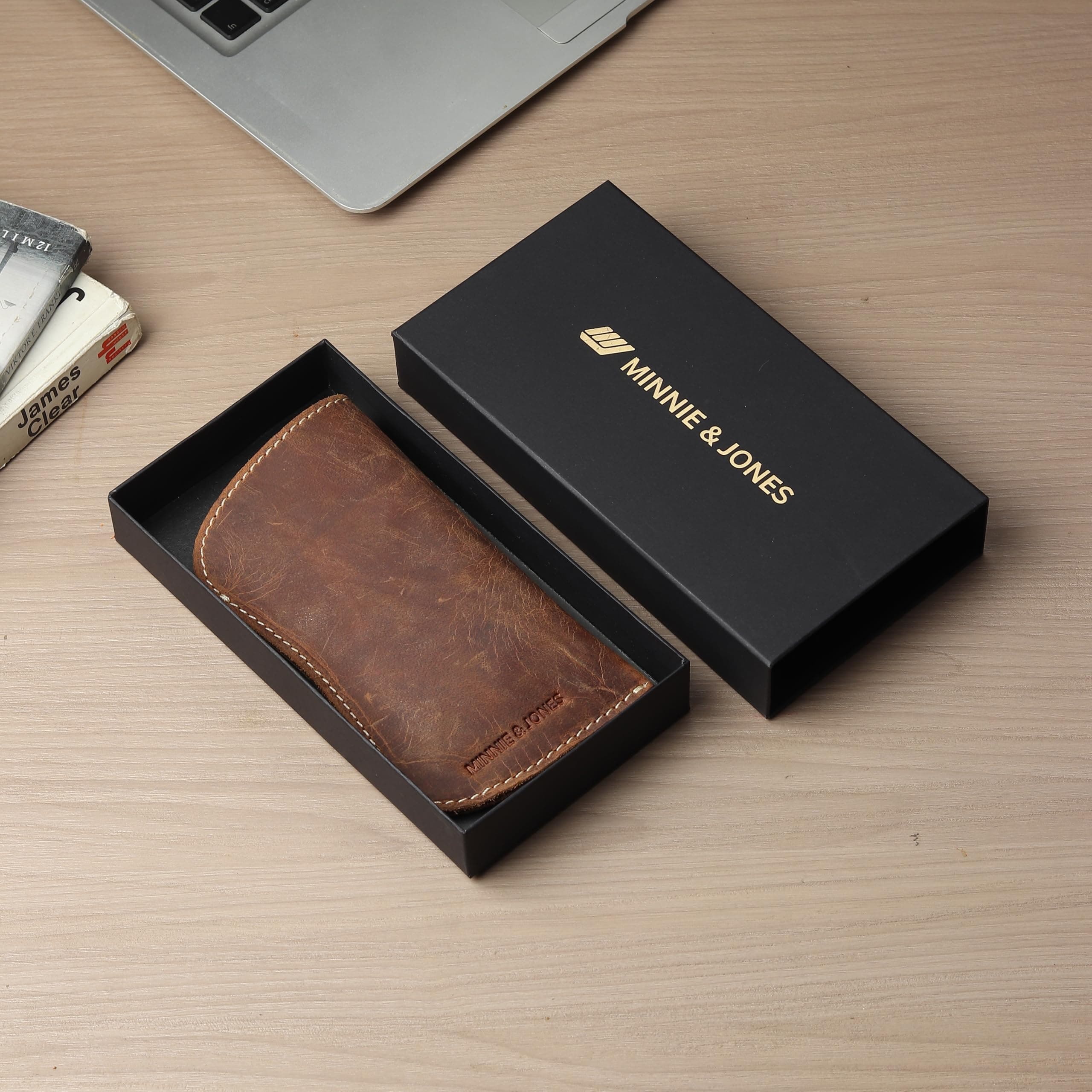 MINNIE & JONES® Handmade Full Grain Leather Sunglass Case | Soft Leather Glasses Cover & Spectacle Case for Men & Women | Premium Leather Eyeglass Pouch | Specs Cover for Travel